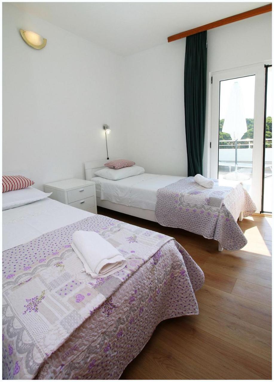 Apartments Elvi - Amazing Position & Parking プリモシュテン エクステリア 写真